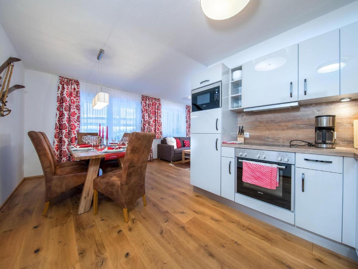 Apartment In Neukirchen With A Carport Neukirchen am Großvenediger المظهر الخارجي الصورة