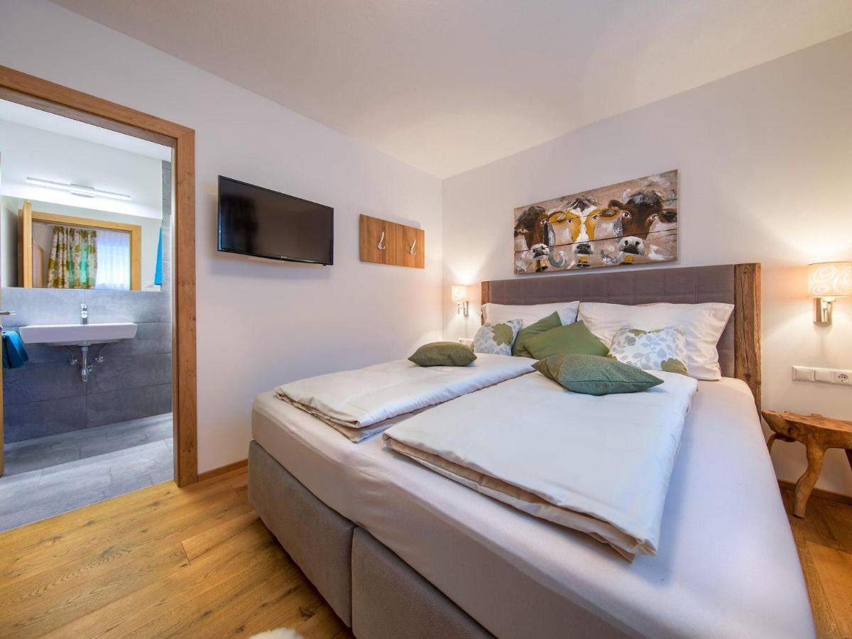 Apartment In Neukirchen With A Carport Neukirchen am Großvenediger المظهر الخارجي الصورة